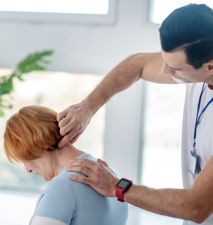 Holistic Chiropractic CareAligns the spine and nervous system for optimal healing and pain reduction.